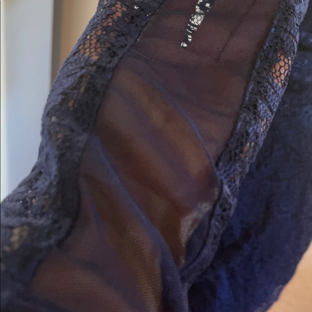 Clothes7 Items - image 3